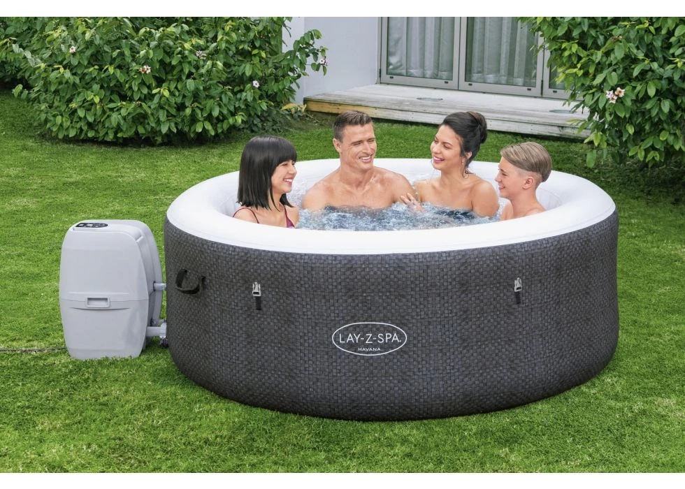 Bestway Lay-Z-Spa Havana Airjet felfújható masszázsmedence 180 x 66 cm, Rattan hatású, 2-4 személyes (HMC 022)
